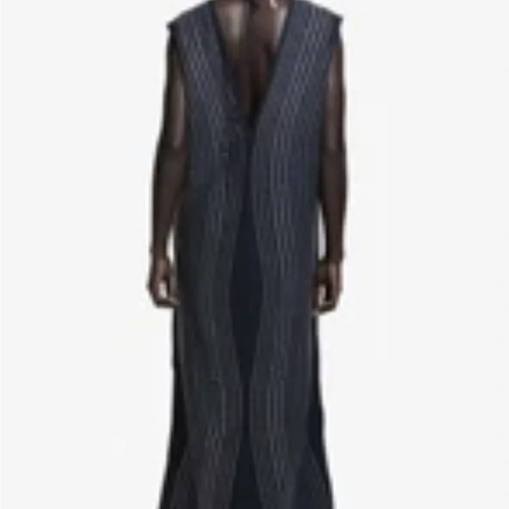 H&M Black Midi Dress with Silver Detailing - Picture 4 of 5